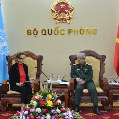Thượng tướng Nguyễn Chí Vịnh tiếp Đại diện Thường trú UNDP tại Việt Nam

